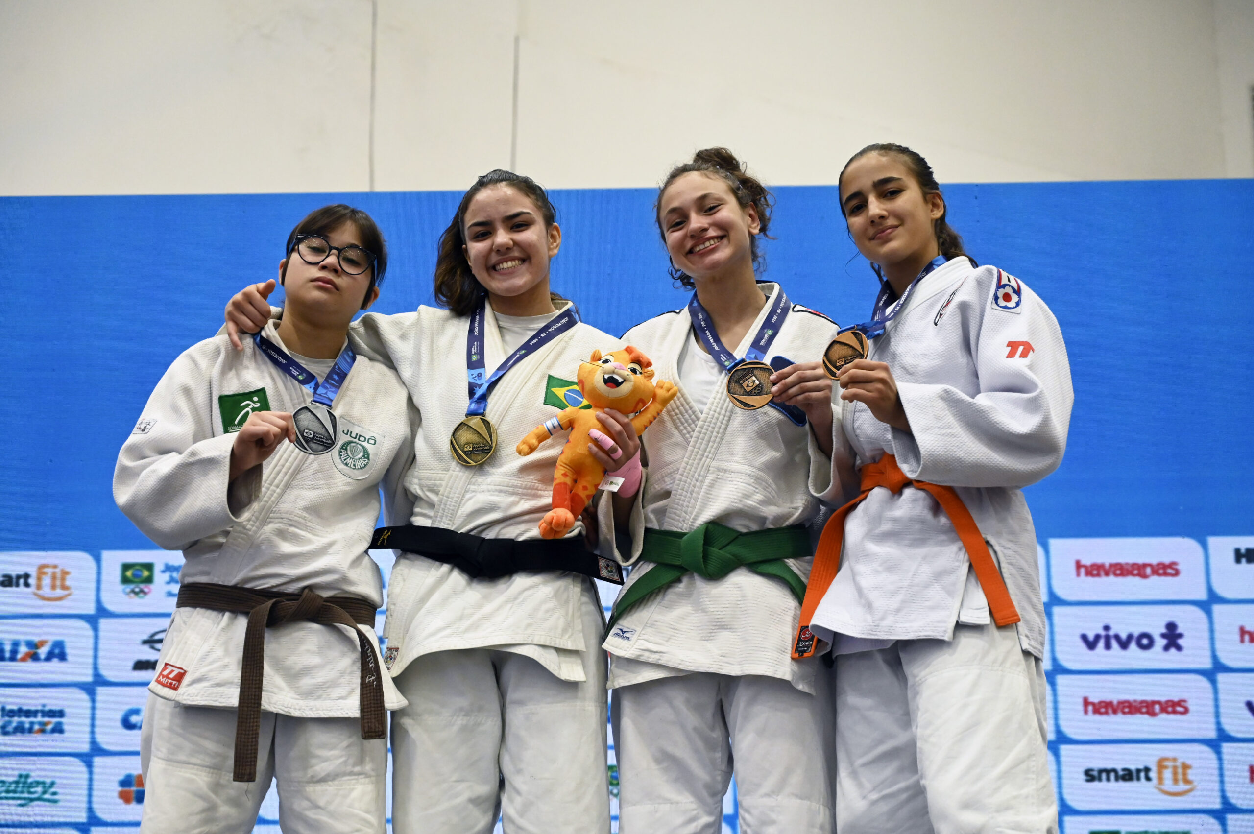 Nicole Marques, do DF, segue trilha de sucesso da inspiração Erika Miranda e conquista Jogos da Juventude CAIXA 2024