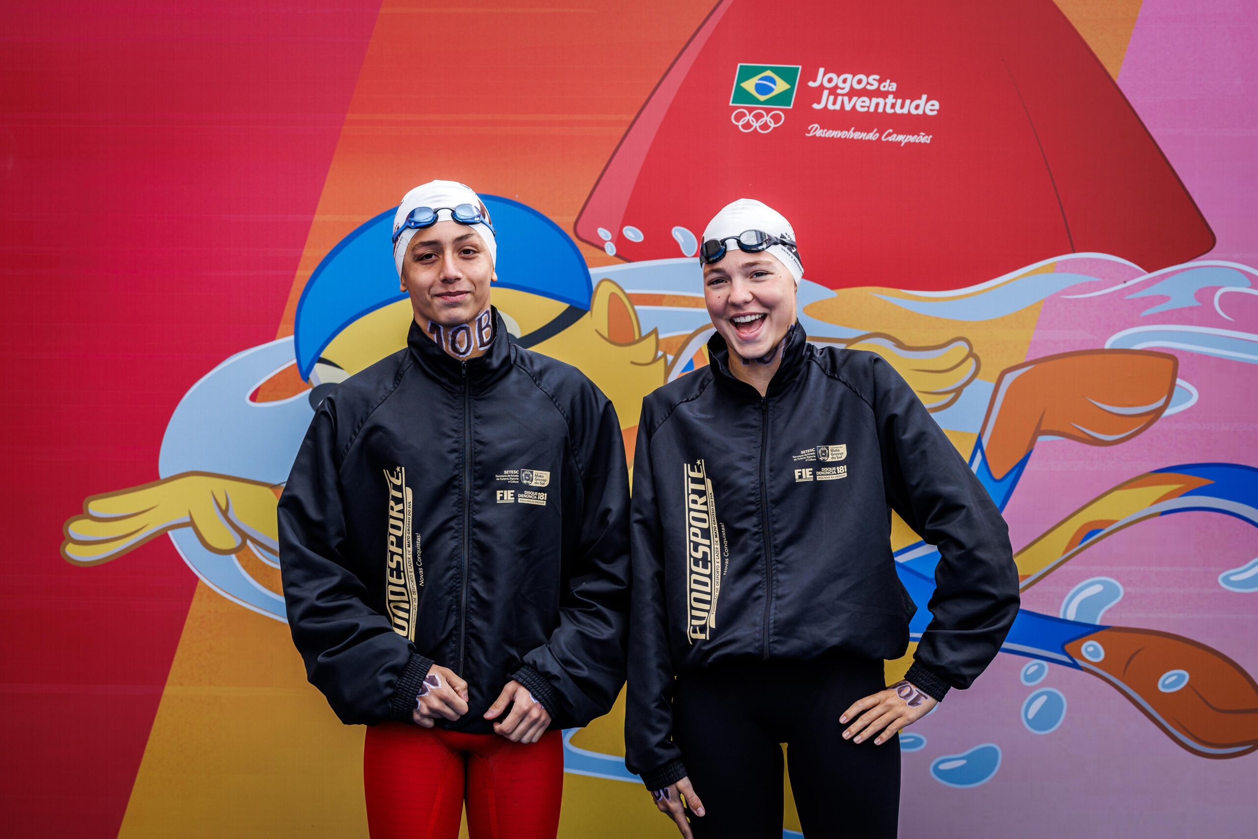 Sarah Lia ensina João Pedro Klain a nadar águas abertas e dupla fatura bronze pro Mato Grosso do Sul