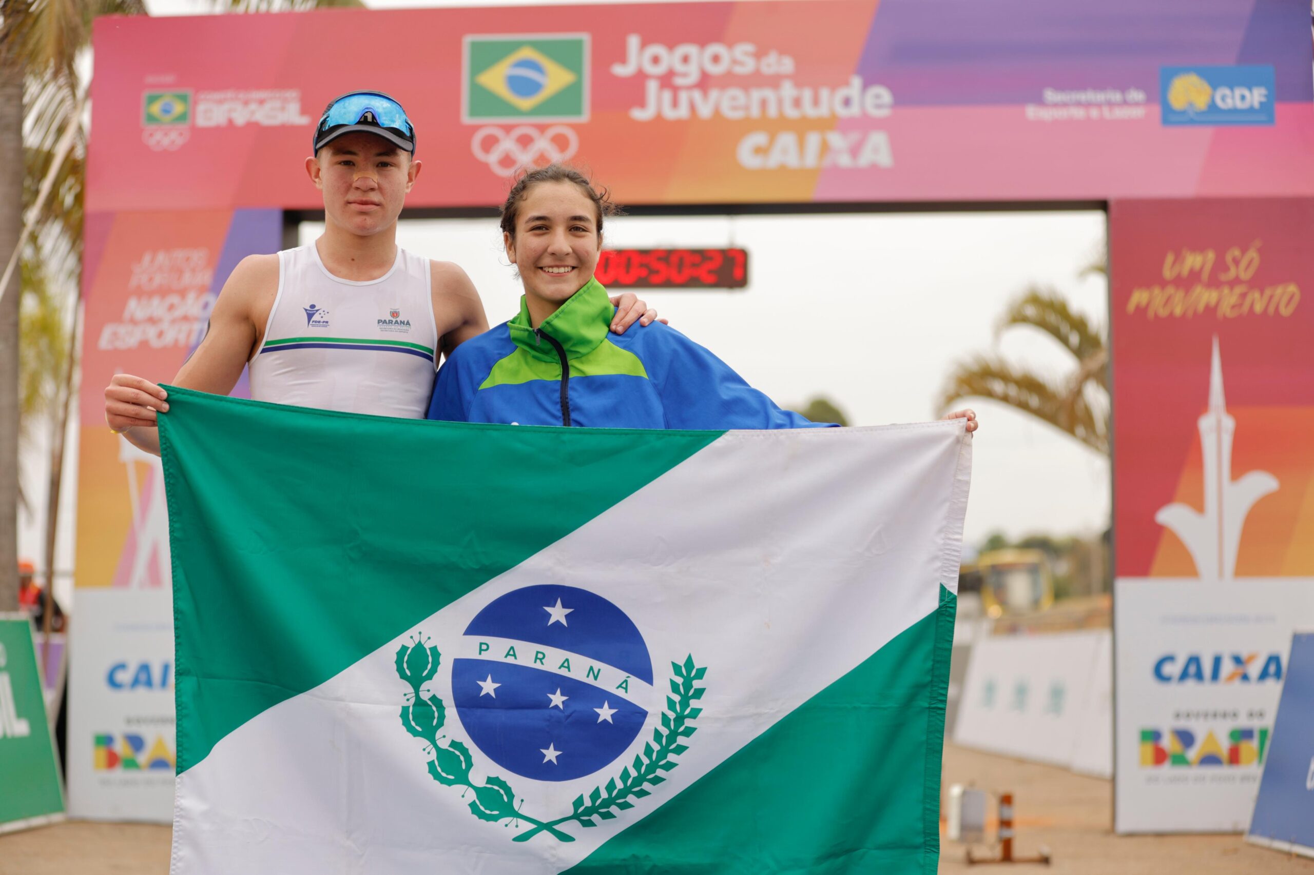 Estratégia leva o Paraná ao ouro no revezamento do triatlo dos JJ CAIXA Brasília 2025
