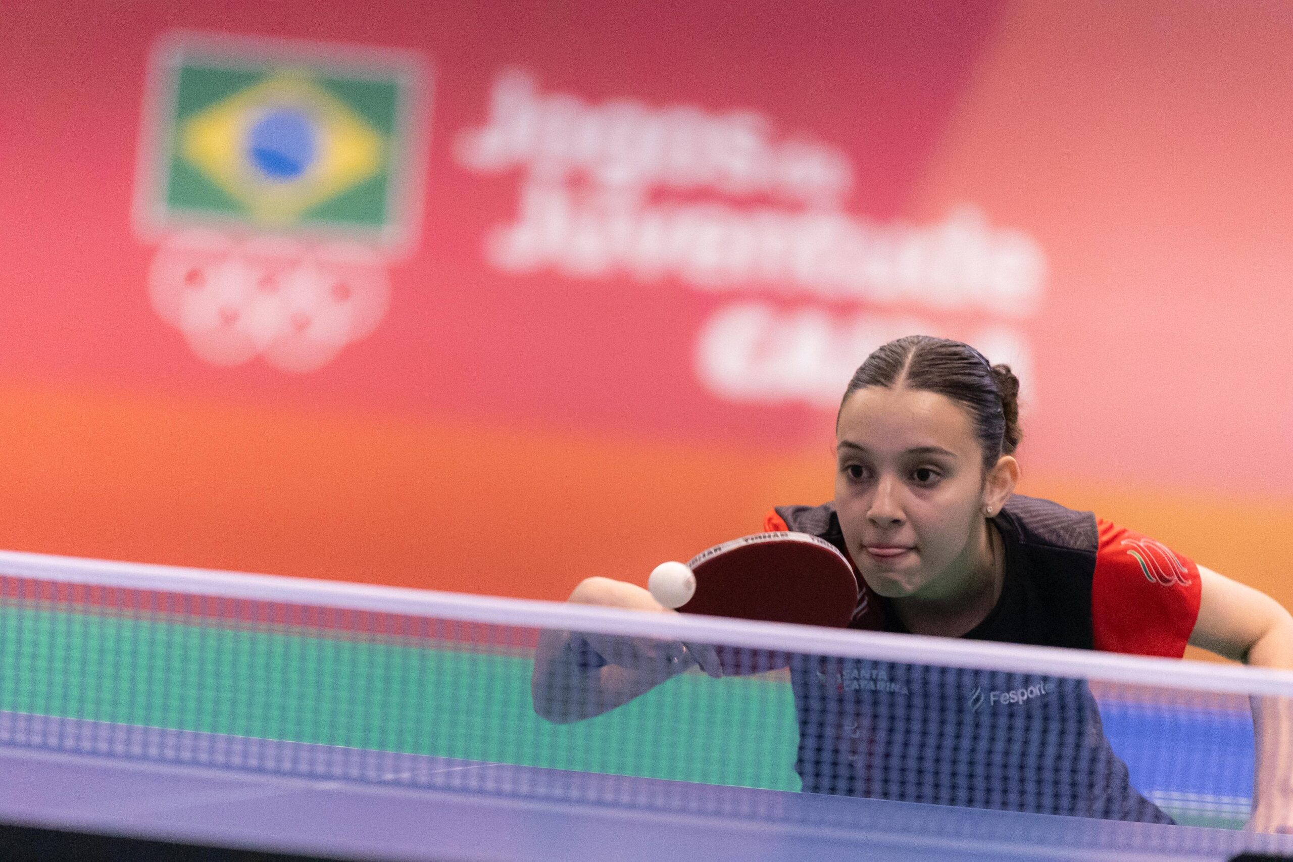 Impávida, Maria Isabela Finger (SC) é ouro no tênis de mesa