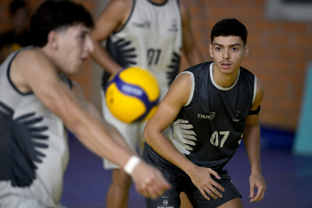 2026.09.25 - Jogos da Juventude CAIXA Foz do Iguaçu - Local: Instituto Federal do Parana - Vôlei Masculino - Fase classificatória - 1 divisão - João Vitor Palhares (RJ) - Foto: Alexandre Loureiro/COB. IG:alexandreloureiroimagens / @timebrasil