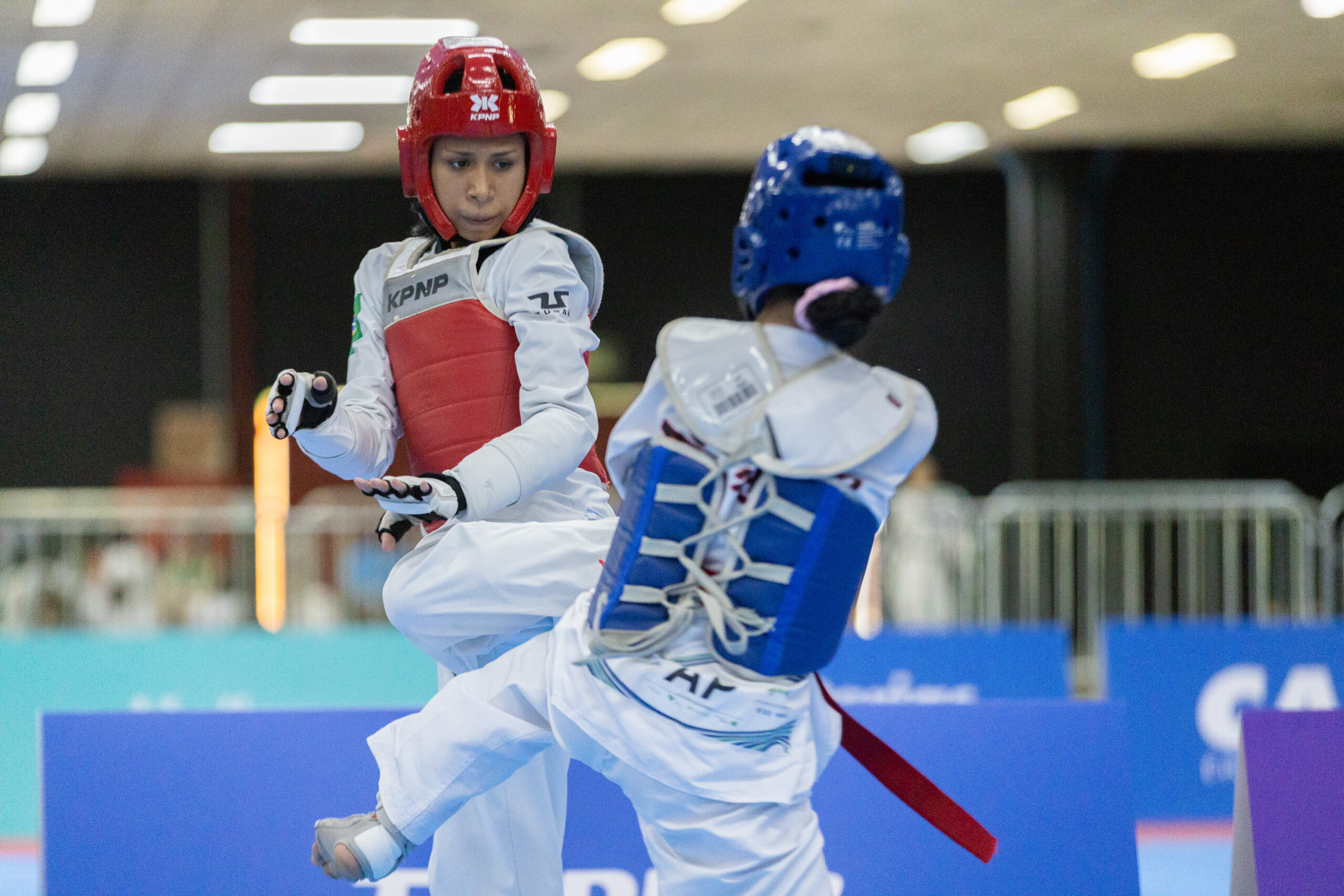 Das sapatilhas aos tatames: Yasmin Figueiredo (MT) une balé e taekwondo em trajetória de medalha nos Jogos da Juventude