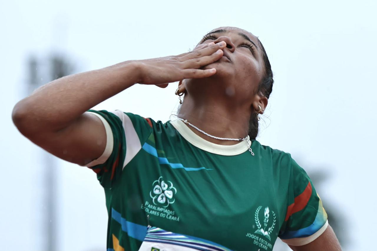 Por amor aos Jogos, Yarla Ferreira (CE) troca o wrestling pelo atletismo para disputar sua última edição da competição